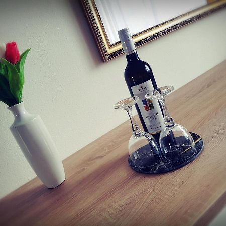 Besenova Apartman Diamant Zewnętrze zdjęcie